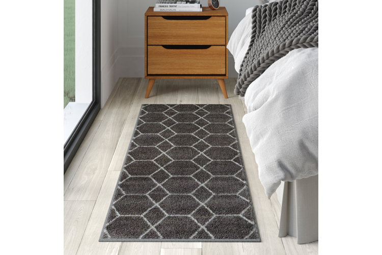 Top 15 Gray / Silver Geometric Area Rugs in 2023 Wayfair